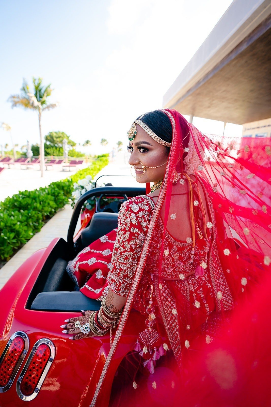 carousel-hero-element image-2